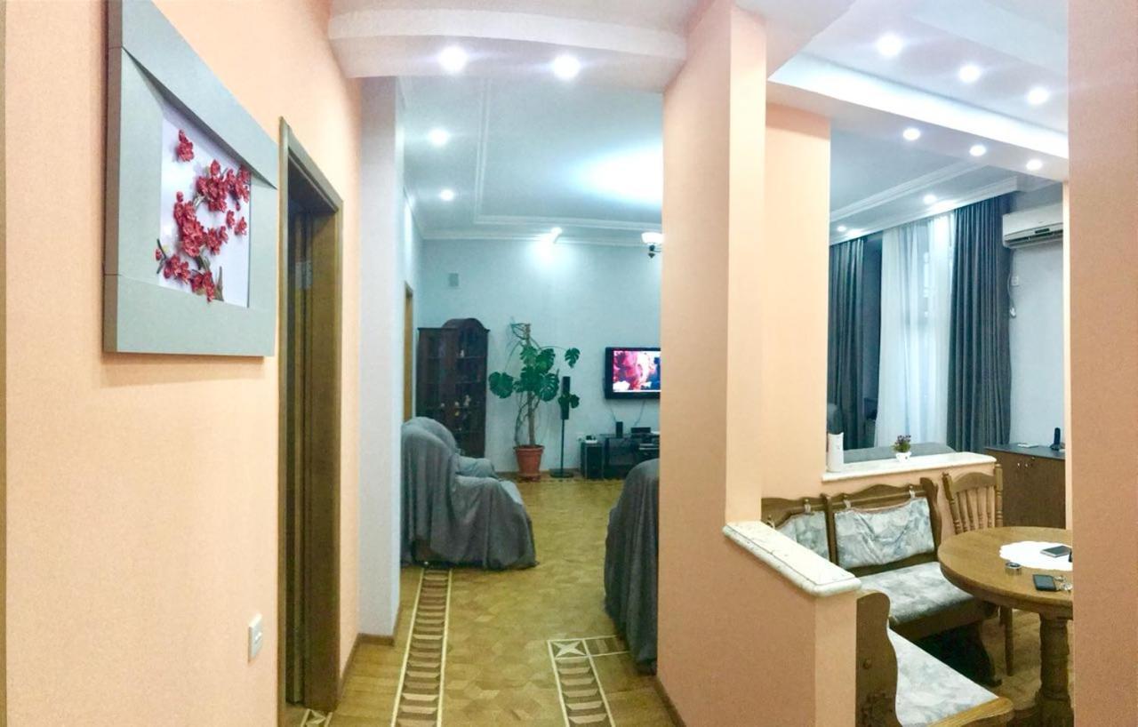Appartement Calm Center Of Baku Extérieur photo